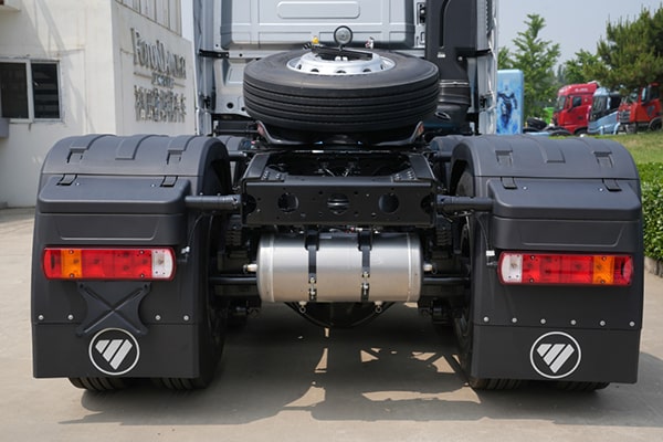 Cụm đèn hậu xe đầu kéo AUMAN EST FV 400