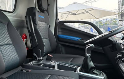 Dây đai an toàn 3 điểm trên Aumark S50