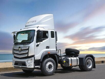 Xe đầu kéo AUMAN EST FV 270